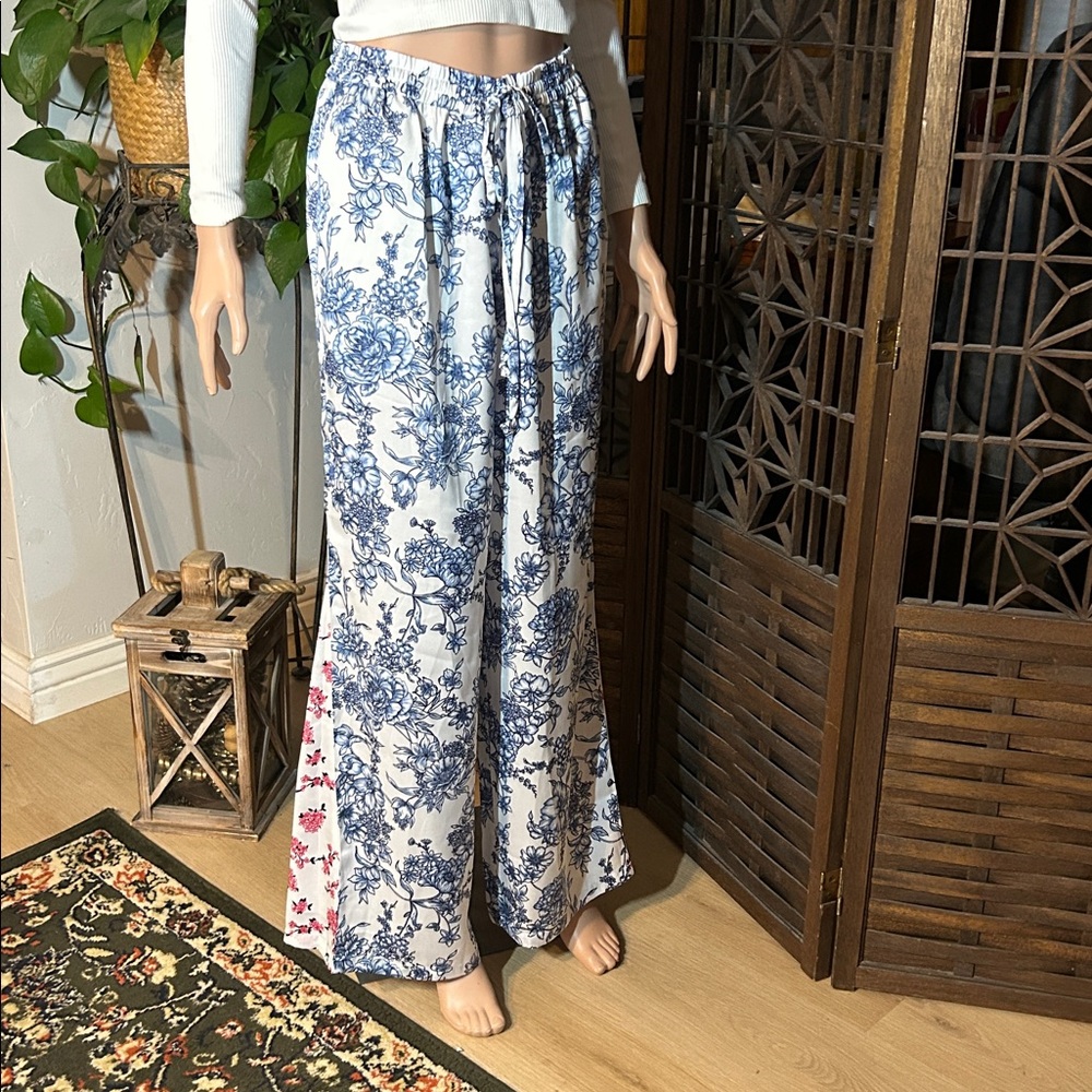 NWOT SUSAN GRAVER PJ PANTS M